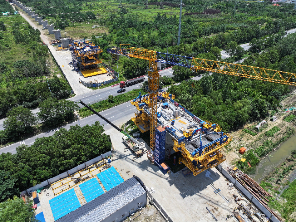 五新智能懸臂造橋機(jī)：全周期護(hù)航，以服務(wù)鋪就橋梁建設(shè)通途