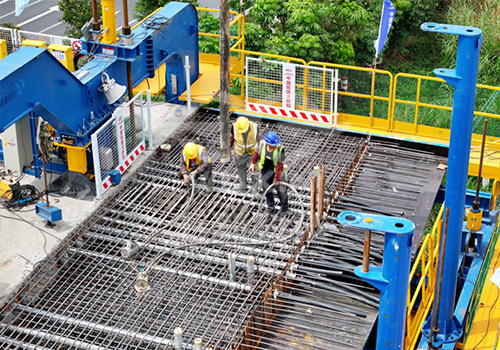 智能懸臂造橋機(jī)